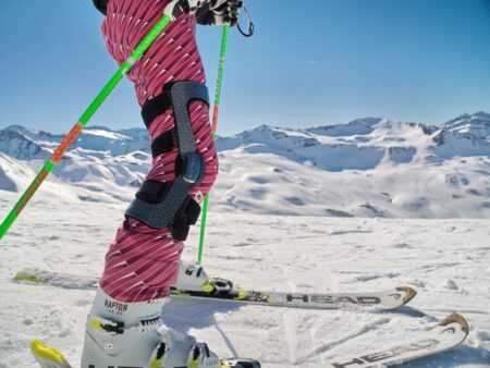 Esquiando con una rodillera DonJoy Armor